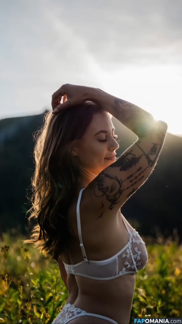 Maddison Noel / maddison.noel / madinoelll Nago OnlyFans  Przeciekłe zdjęcie #23