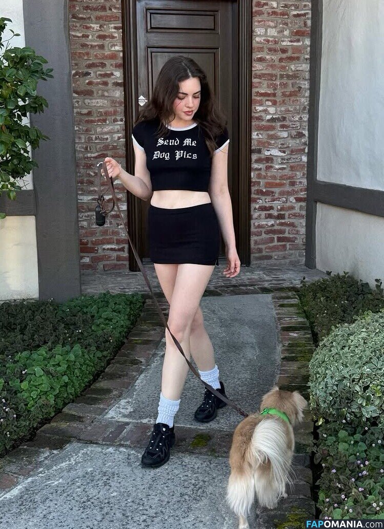 Madeleine Byrne / madeleinebyrnee Nago OnlyFans  Przeciekłe zdjęcie #12