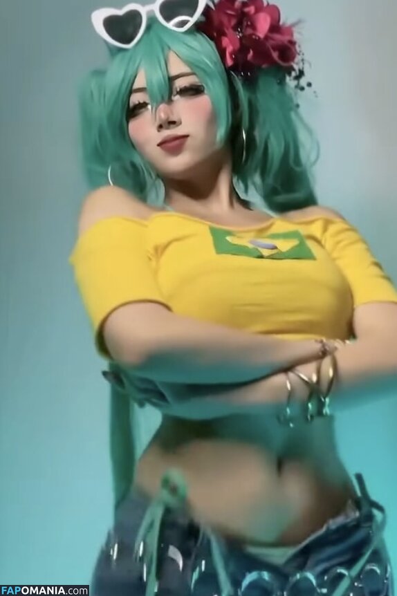 madeline__xc Nago OnlyFans  Przeciekłe zdjęcie #5