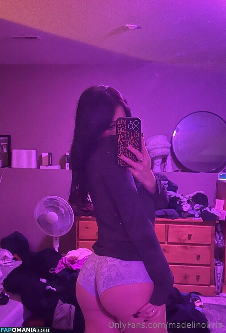 Madelinolivia Nago OnlyFans  Przeciekłe zdjęcie #15