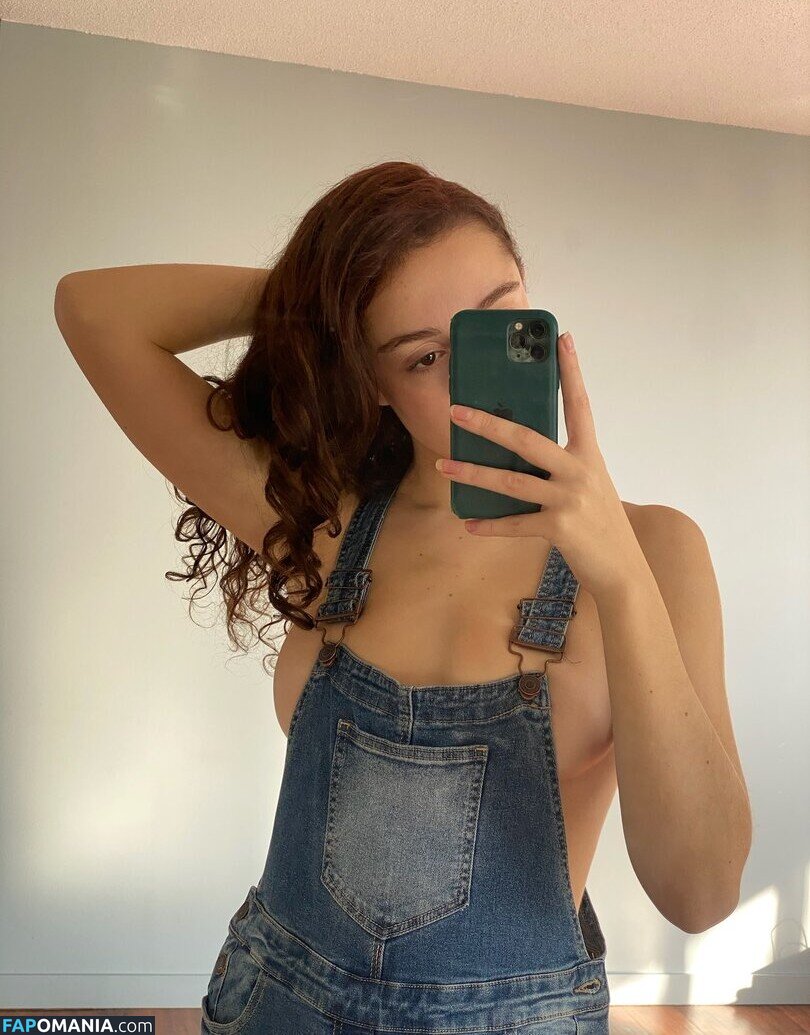Mademoiselle Oz / MlleOz / https: / mademoiselleoz / samiaoz Nago OnlyFans  Przeciekłe zdjęcie #2