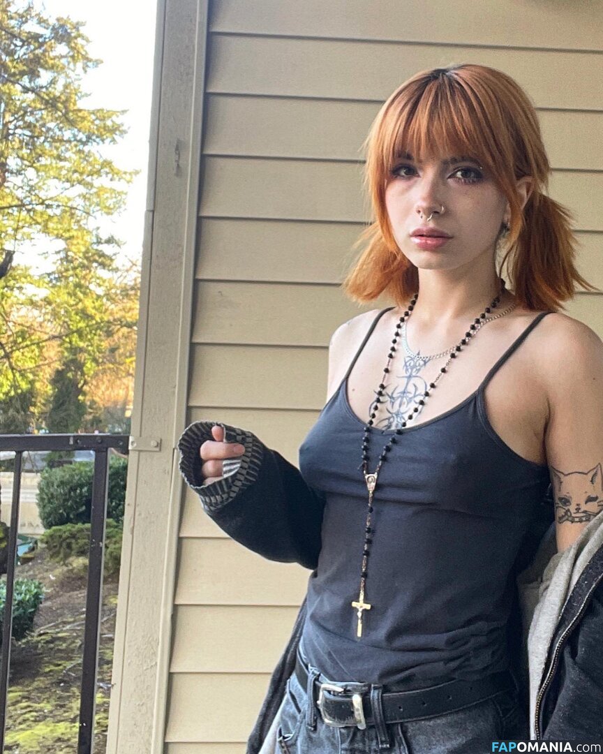 madhousemila / shelbyrita_lee Nago OnlyFans  Przeciekłe zdjęcie #12