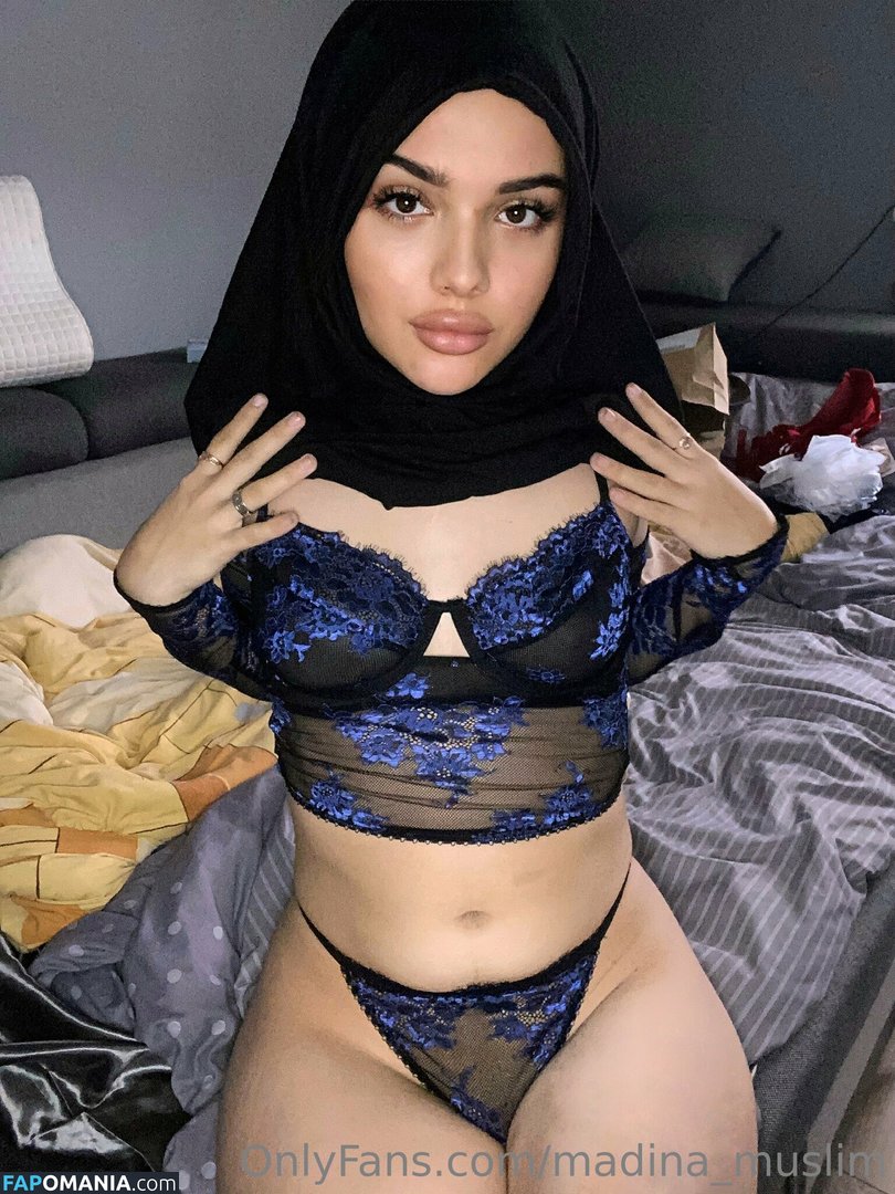 madina_muslim_x / u__m__x Nago OnlyFans  Przeciekłe zdjęcie #4
