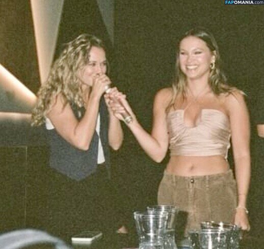 Madison Iseman / itsmsmadi / madisoniseman Nago OnlyFans  Przeciekłe zdjęcie #69