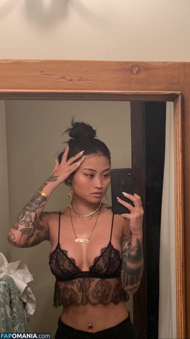 Mae.Col Nago OnlyFans  Przeciekłe zdjęcie #2