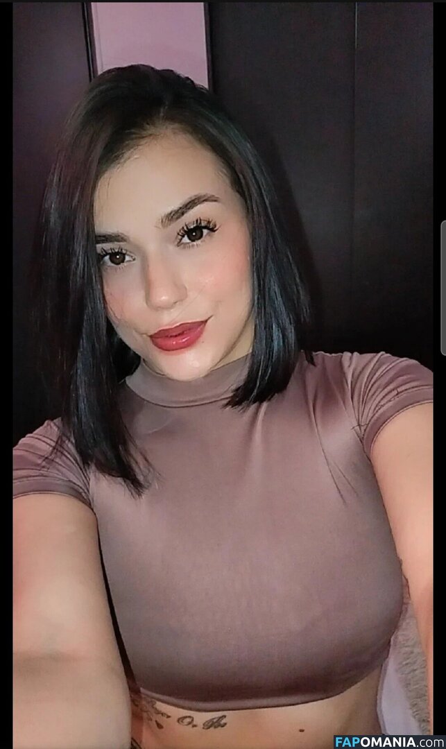 MaeGoldman Nago OnlyFans  Przeciekłe zdjęcie #1