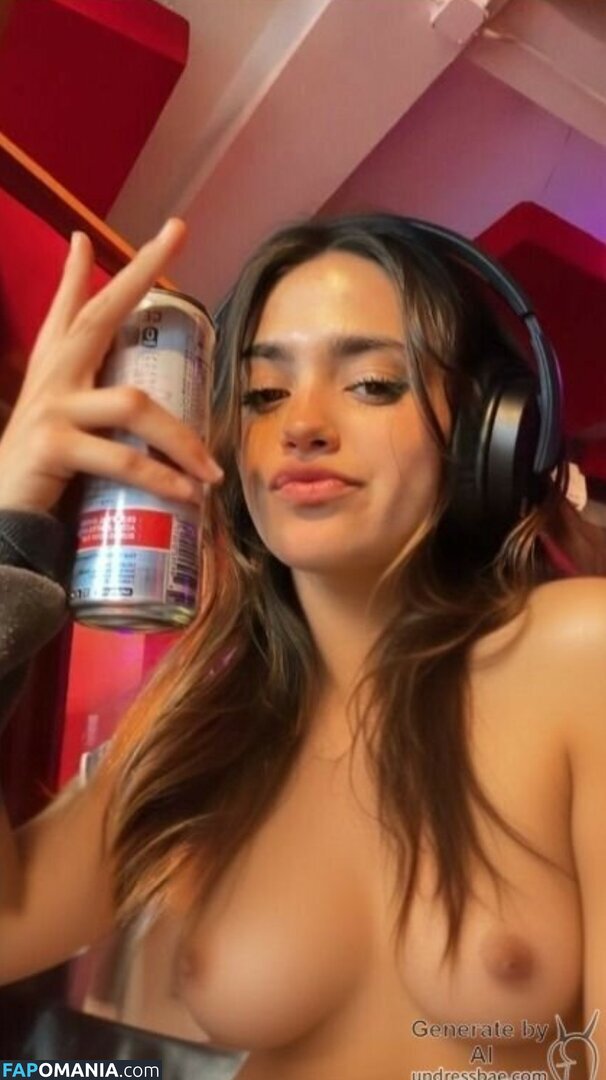 Maia Reficco / maiareficco Nago OnlyFans  Przeciekłe zdjęcie #8