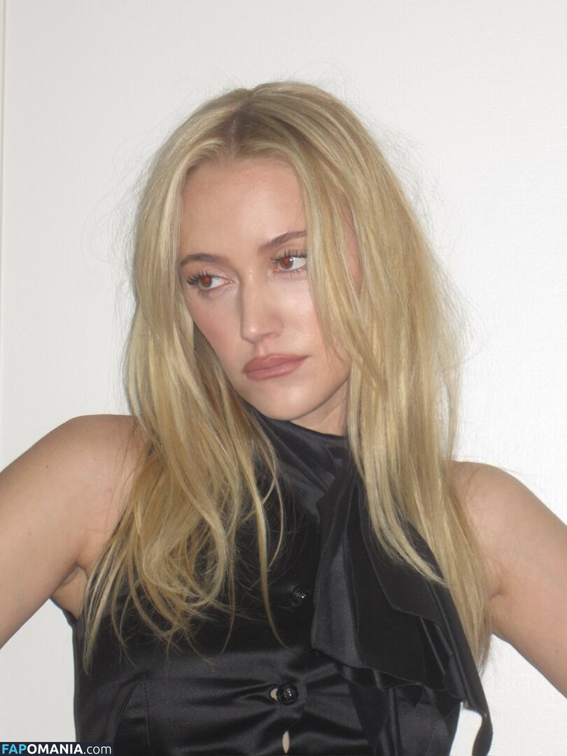 Maika Monroe / maikamonroe Nago OnlyFans  Przeciekłe zdjęcie #19