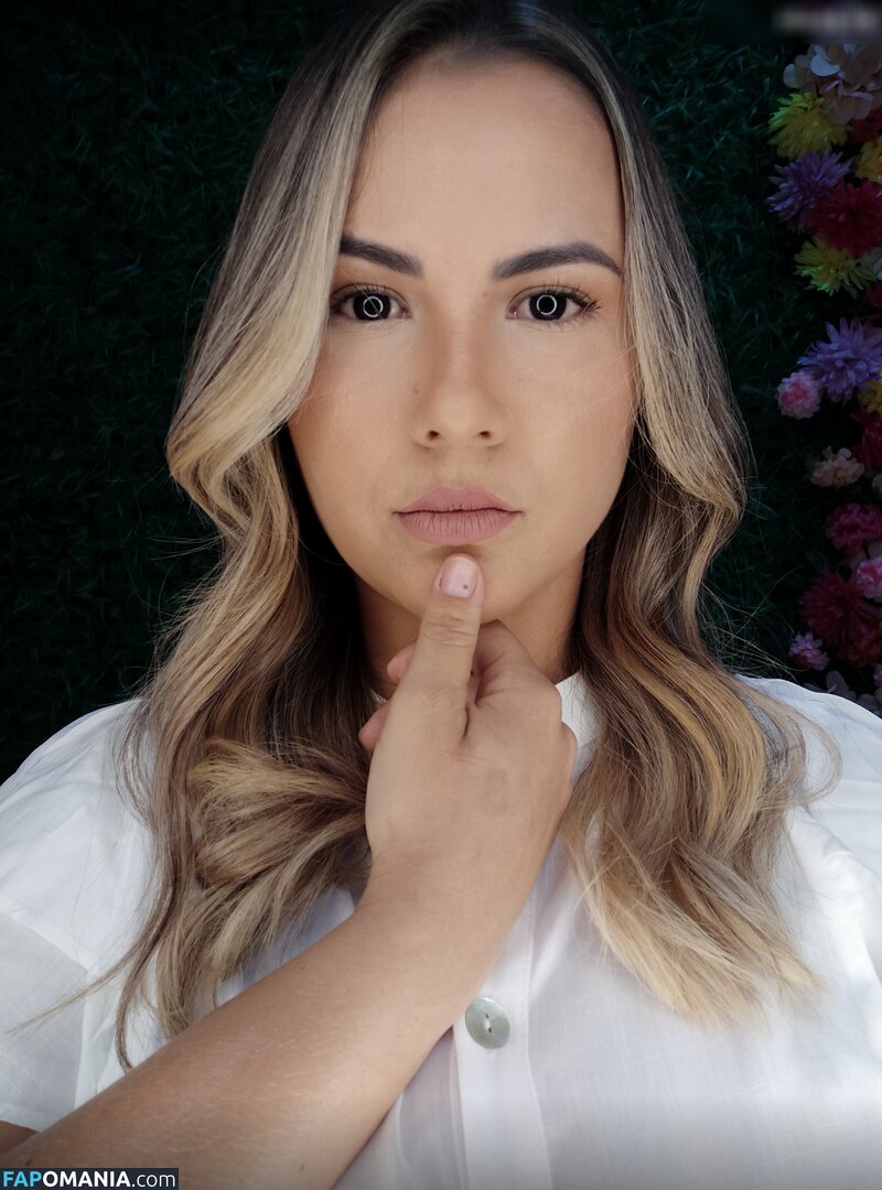 malu.oficial05 / maluoficial05 / u120990821 Nago OnlyFans  Przeciekłe zdjęcie #1