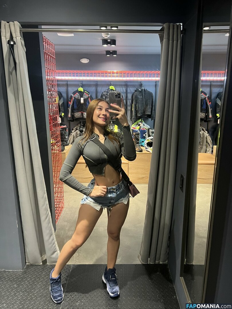 Manuela Quintero / Manuelaqmm / https: / manuelaqm__ Nago OnlyFans  Przeciekłe zdjęcie #51