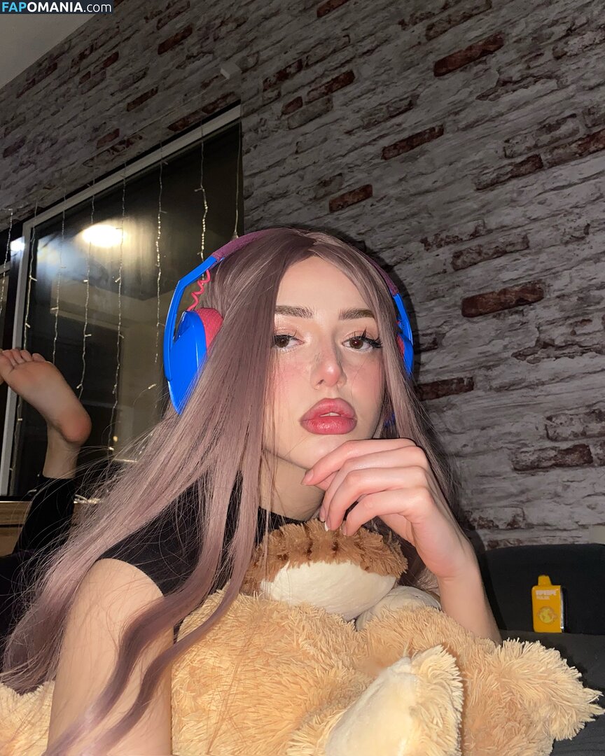 Maria Anroenko / marianroenko Nago OnlyFans  Przeciekłe zdjęcie #2