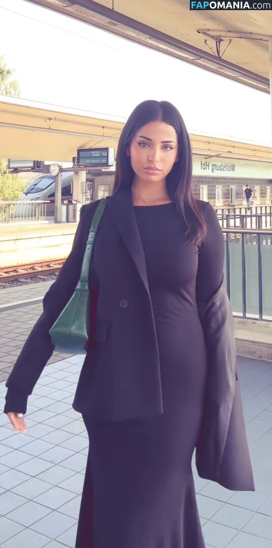 Mariamalkk Nago OnlyFans  Przeciekłe zdjęcie #1