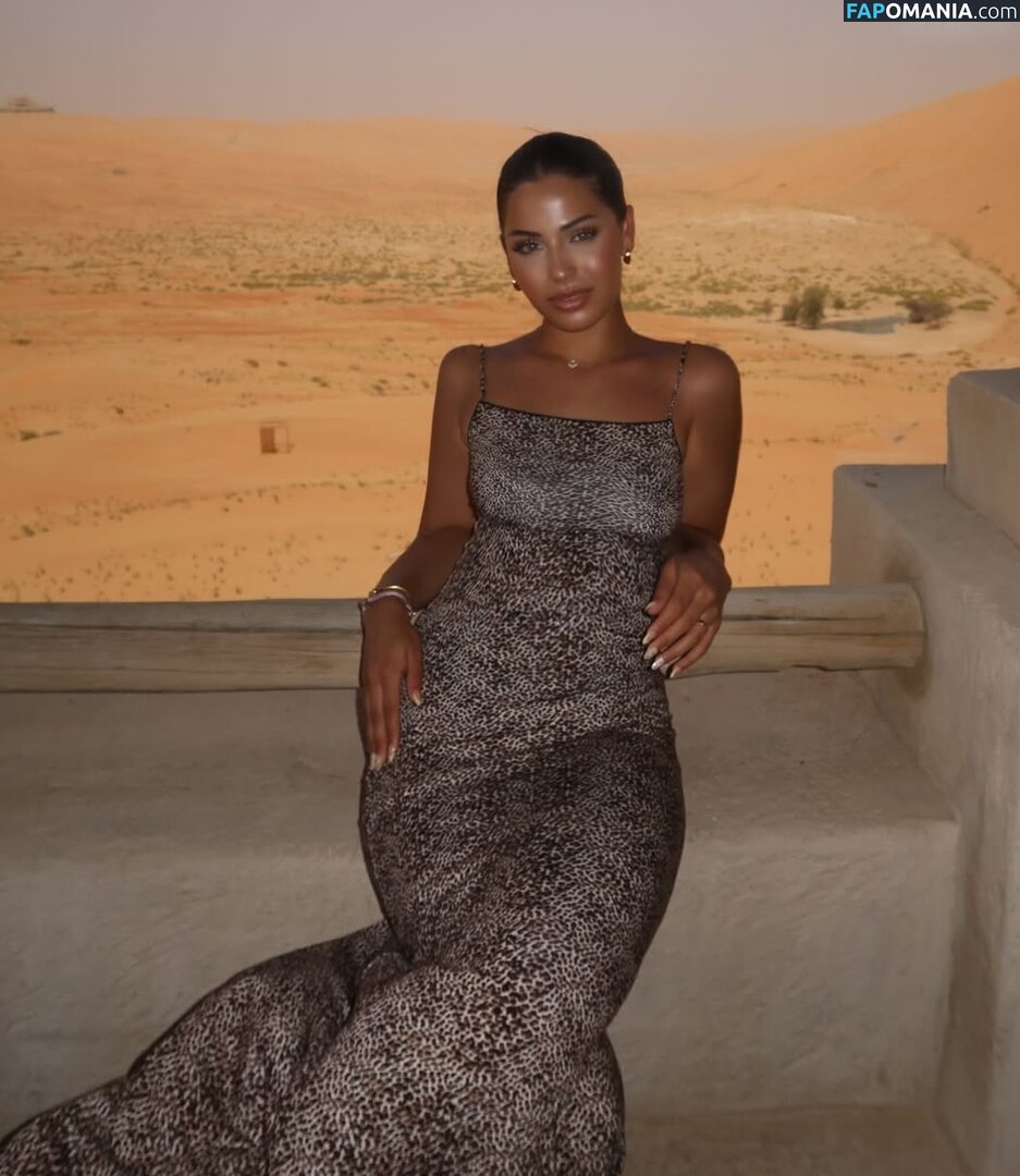 Mariamalkk Nago OnlyFans  Przeciekłe zdjęcie #2