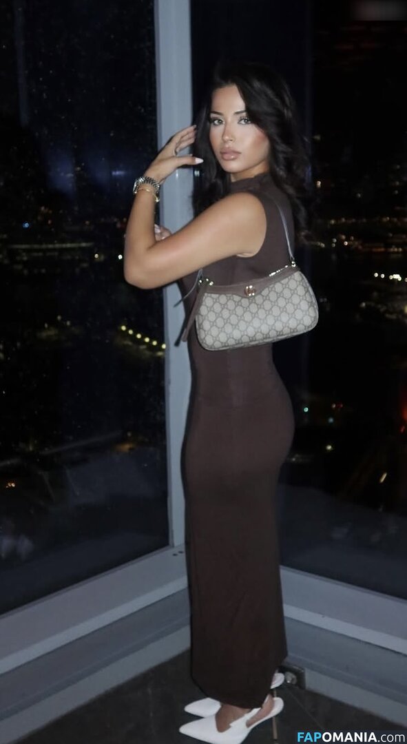 Mariamalkk Nago OnlyFans  Przeciekłe zdjęcie #4