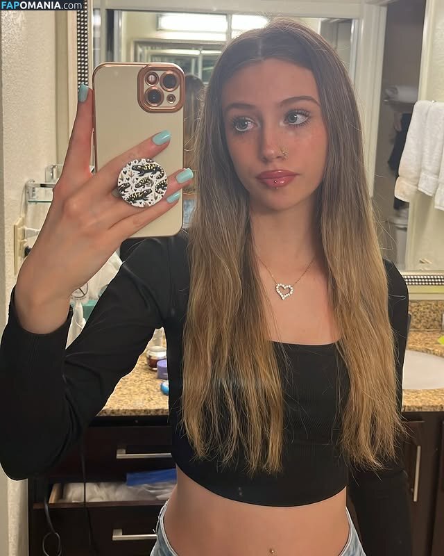 Marin.g444 / maring444 Nago OnlyFans  Przeciekłe zdjęcie #1