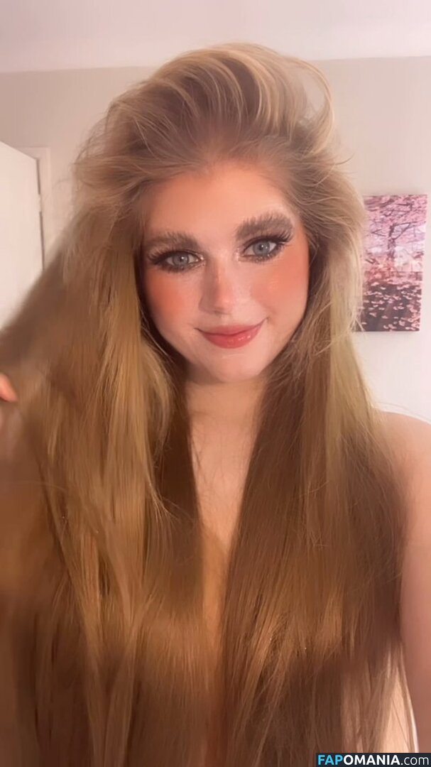 Marina Joyce / marinamewmeow Nago OnlyFans  Przeciekłe zdjęcie #3