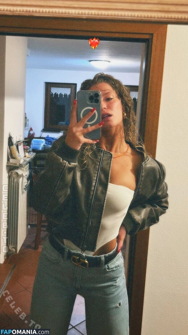 martiitagliabue Nago OnlyFans  Przeciekłe zdjęcie #10