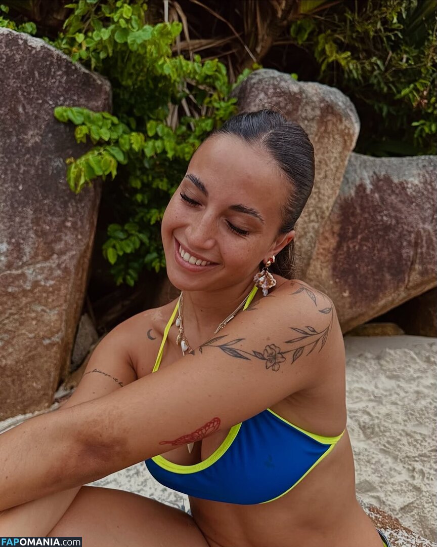 Martina Catini / MartinaCatini2 / Martu Catini / https: / marttucatini Nago OnlyFans  Przeciekłe zdjęcie #3