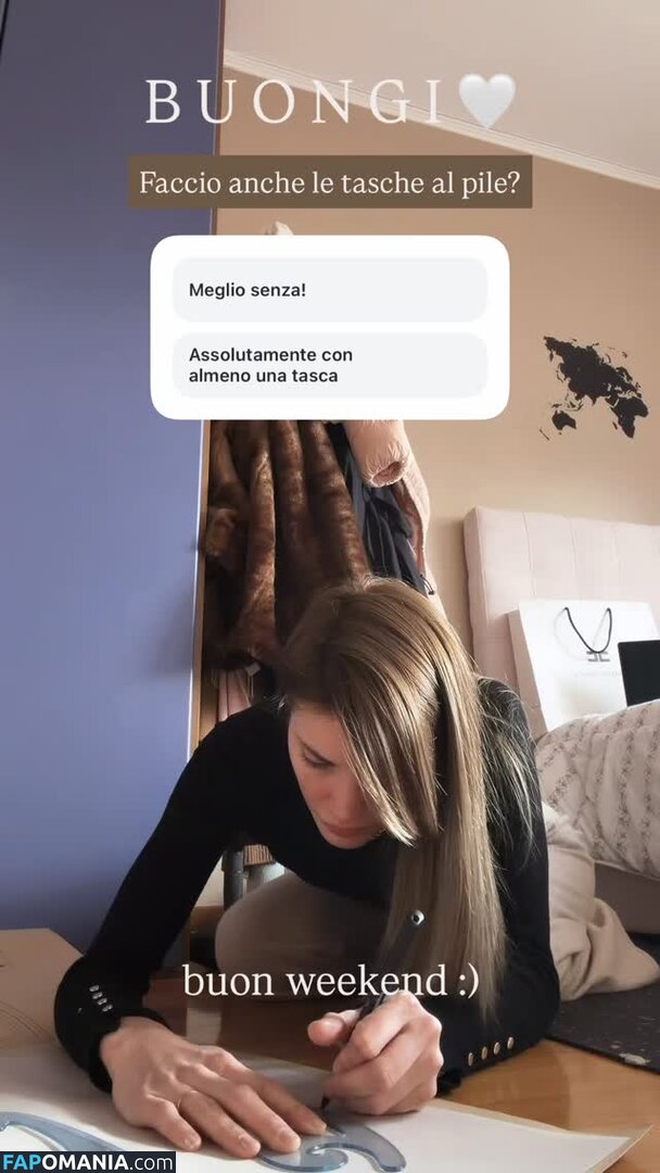 Martina Ragozza / https: / martinaragozza Nago OnlyFans  Przeciekłe zdjęcie #15