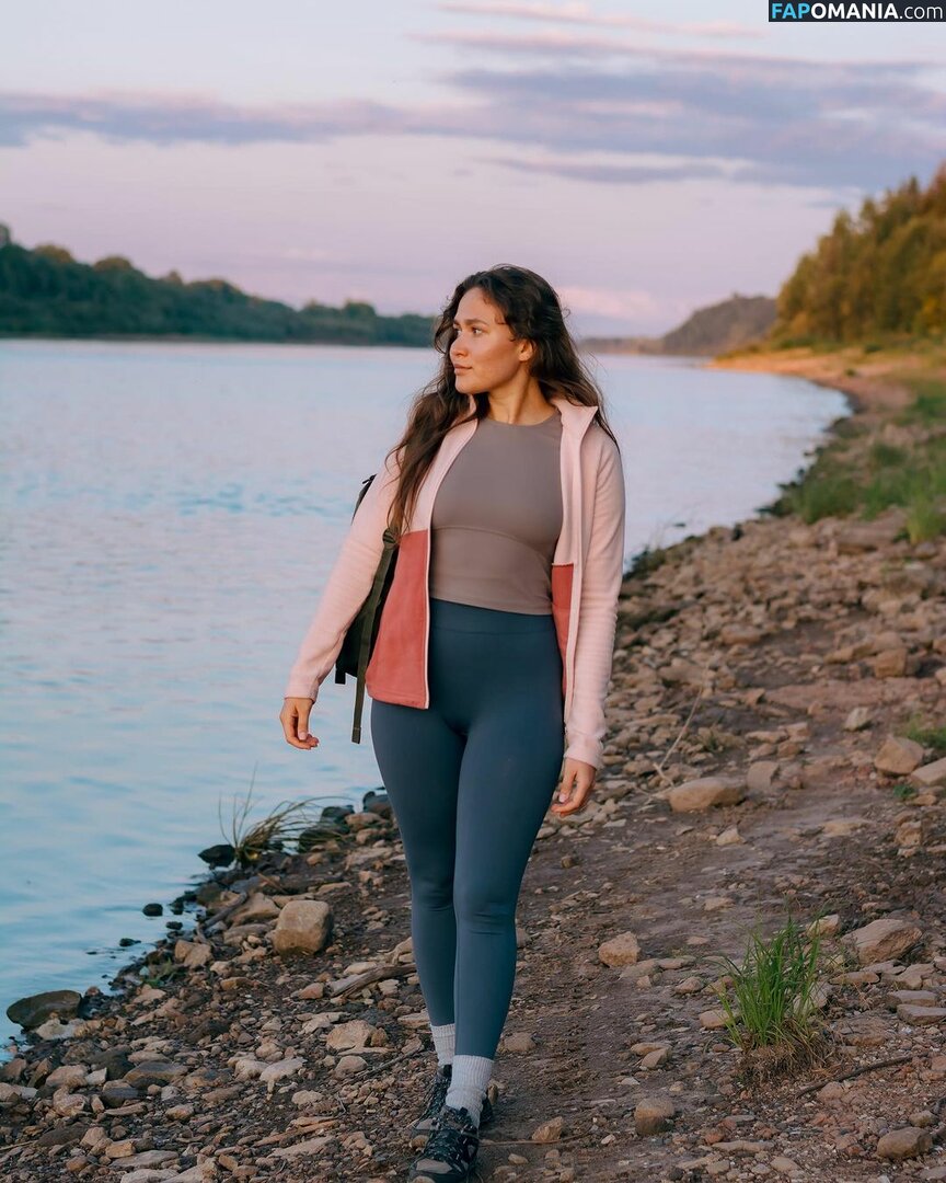 Marusya Shiklina / Marusya outdoors / marusya / marusya.shiklina Nago OnlyFans  Przeciekłe zdjęcie #68