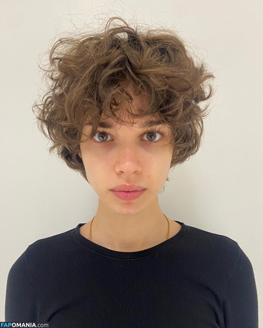 Mathilda Gvarliani / mathilda.gvarliani Nago OnlyFans  Przeciekłe zdjęcie #1