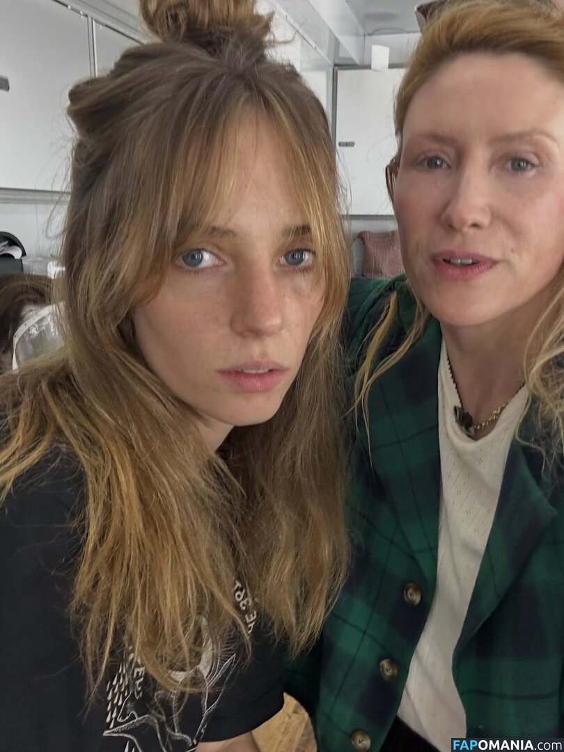 Maya Hawke / maya_hawke / neohawk2 Nago OnlyFans  Przeciekłe zdjęcie #476