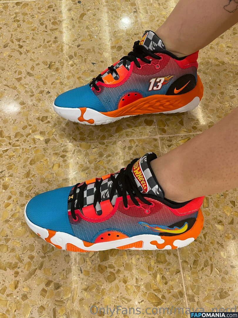 Maya Nerd / maya_nerd / mayanerd Nago OnlyFans  Przeciekłe zdjęcie #39