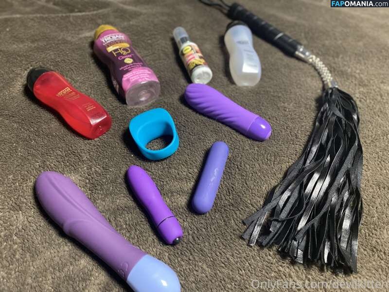 devilkittenfree / https: / mazikeen / ravioliolioli._ Nago OnlyFans  Przeciekłe zdjęcie #3