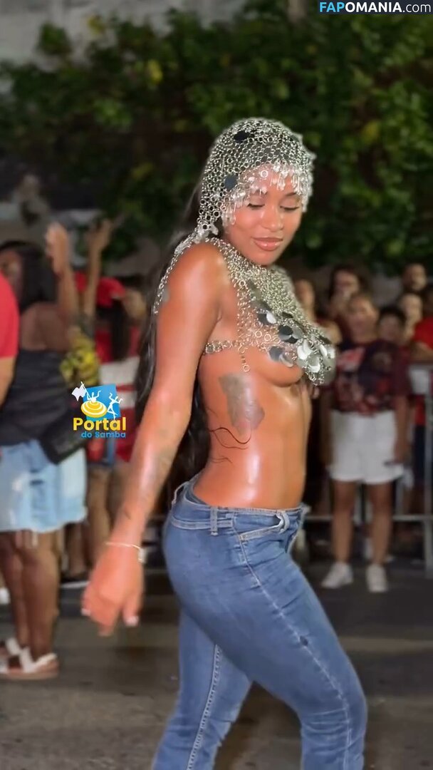 MC Rebecca / rebecca Nago OnlyFans  Przeciekłe zdjęcie #8