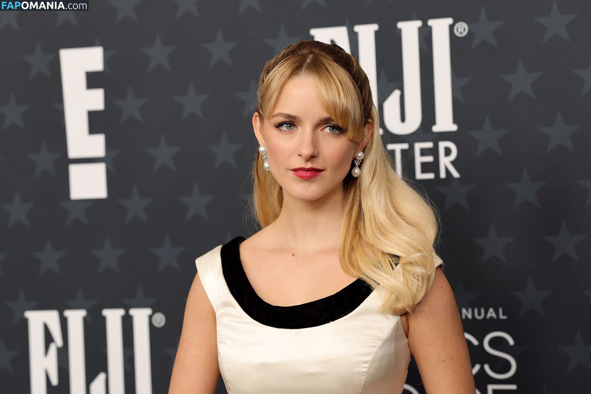 Mckenna Grace / mckennagrace / mckennagraceful Nago OnlyFans  Przeciekłe zdjęcie #173