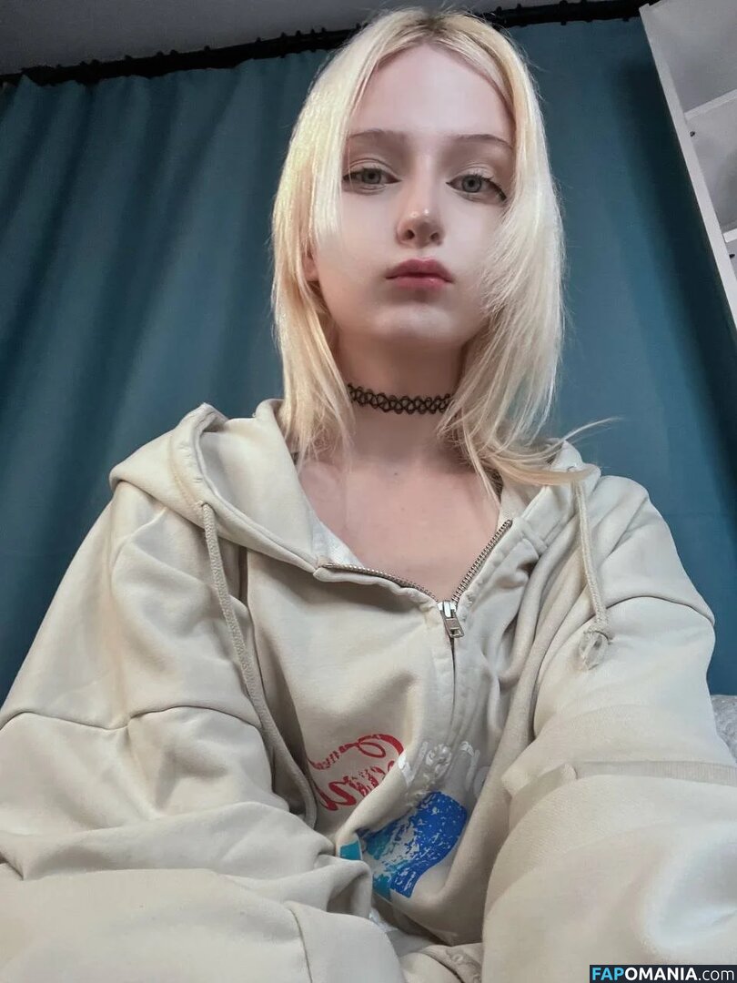 Megan Chan Nago OnlyFans  Przeciekłe zdjęcie #3