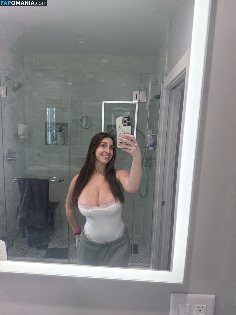 Megan McCarthy / megan.mariiiee Nago OnlyFans  Przeciekłe zdjęcie #38