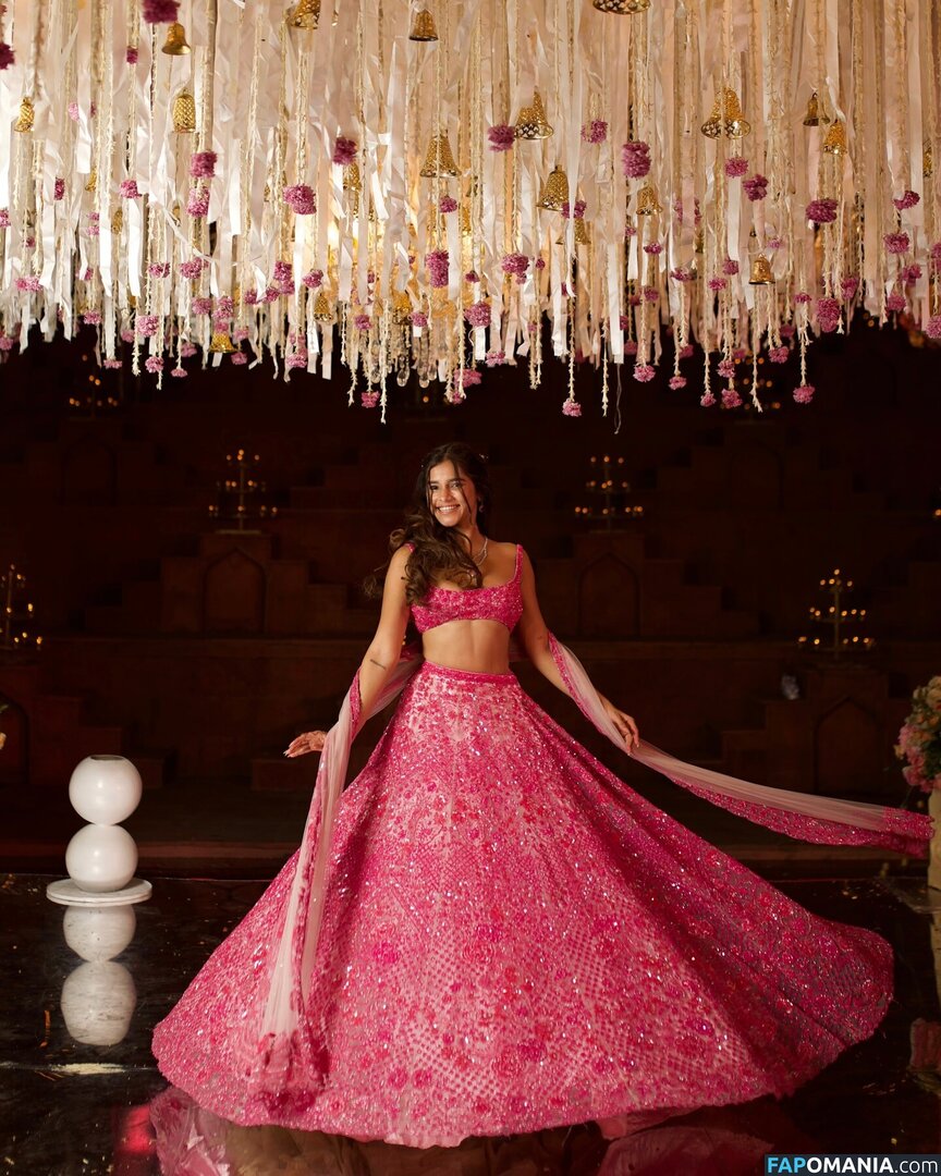 Meghna Kaur / shetroublemaker Nago OnlyFans  Przeciekłe zdjęcie #1