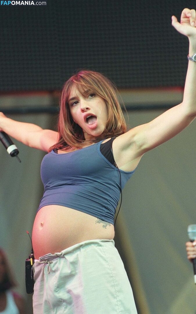 Melanie Blatt / https: / melanieblatt / melblatt Nago OnlyFans  Przeciekłe zdjęcie #4