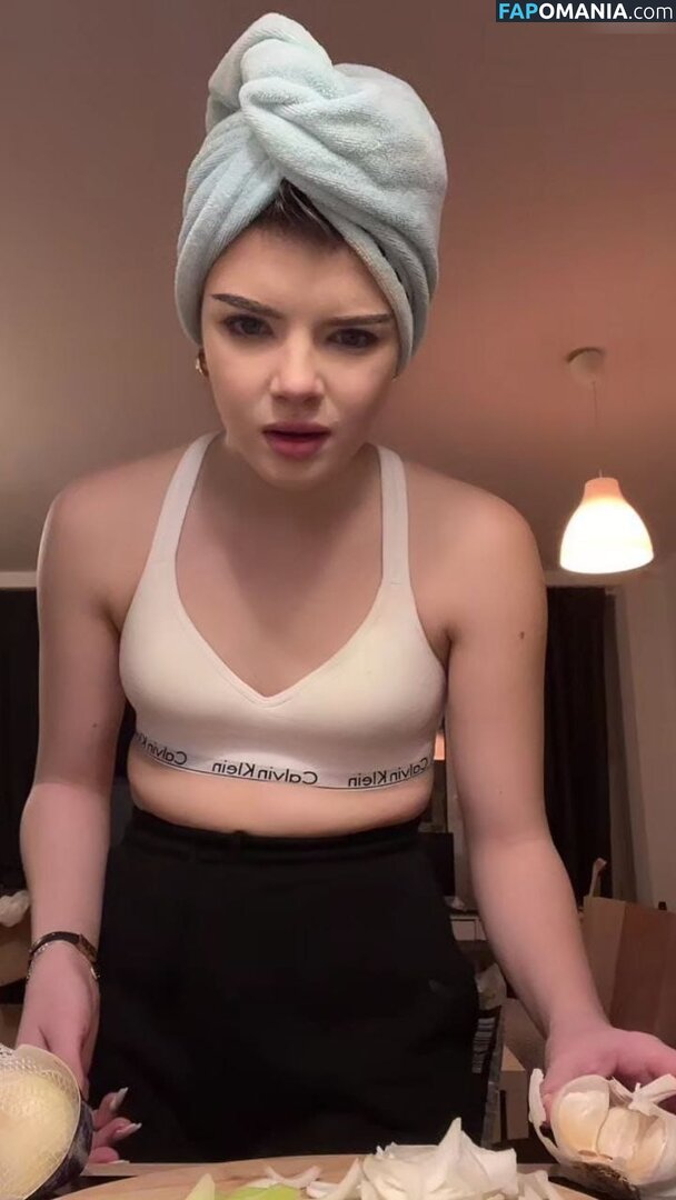 German influencer / Melina Celine / celinemelina / melinaceline Nago OnlyFans  Przeciekłe zdjęcie #179