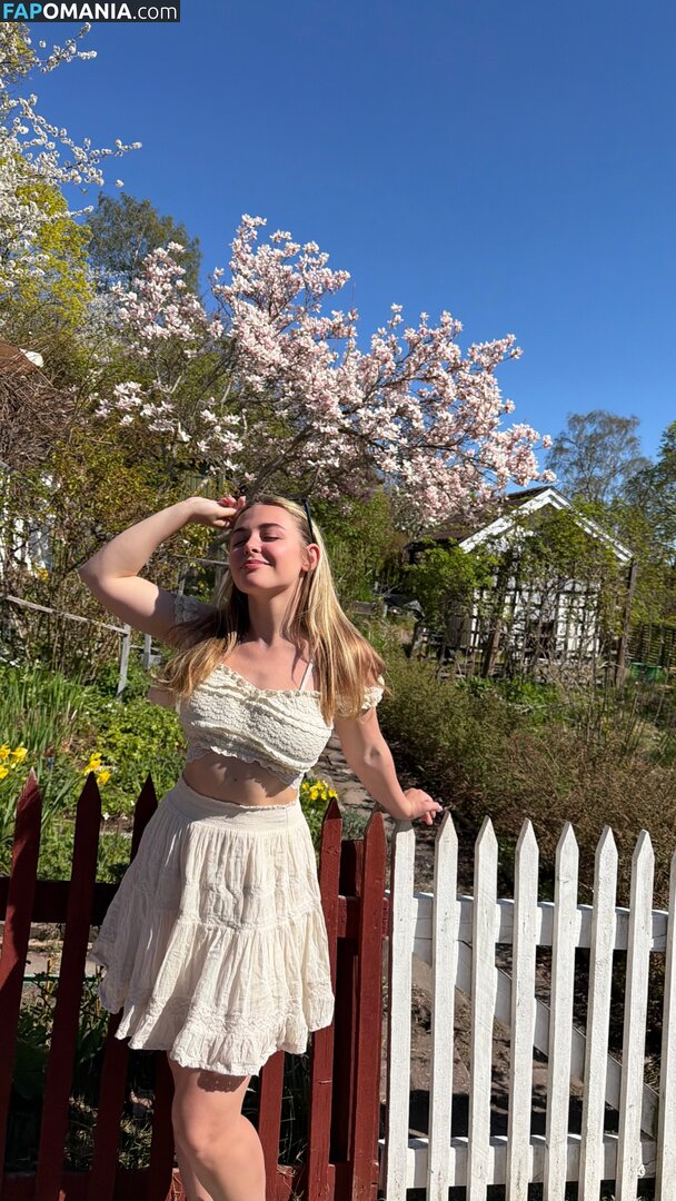 Melina Goransson / melina / melina.goransson / melina_goransson / melinagoransso6 / themelinagoransson Nago OnlyFans  Przeciekłe zdjęcie #756