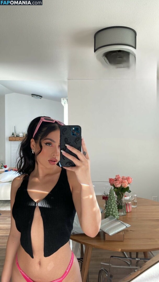 Melissa Estrella / estrellapressure / https: Nago OnlyFans  Przeciekłe zdjęcie #20