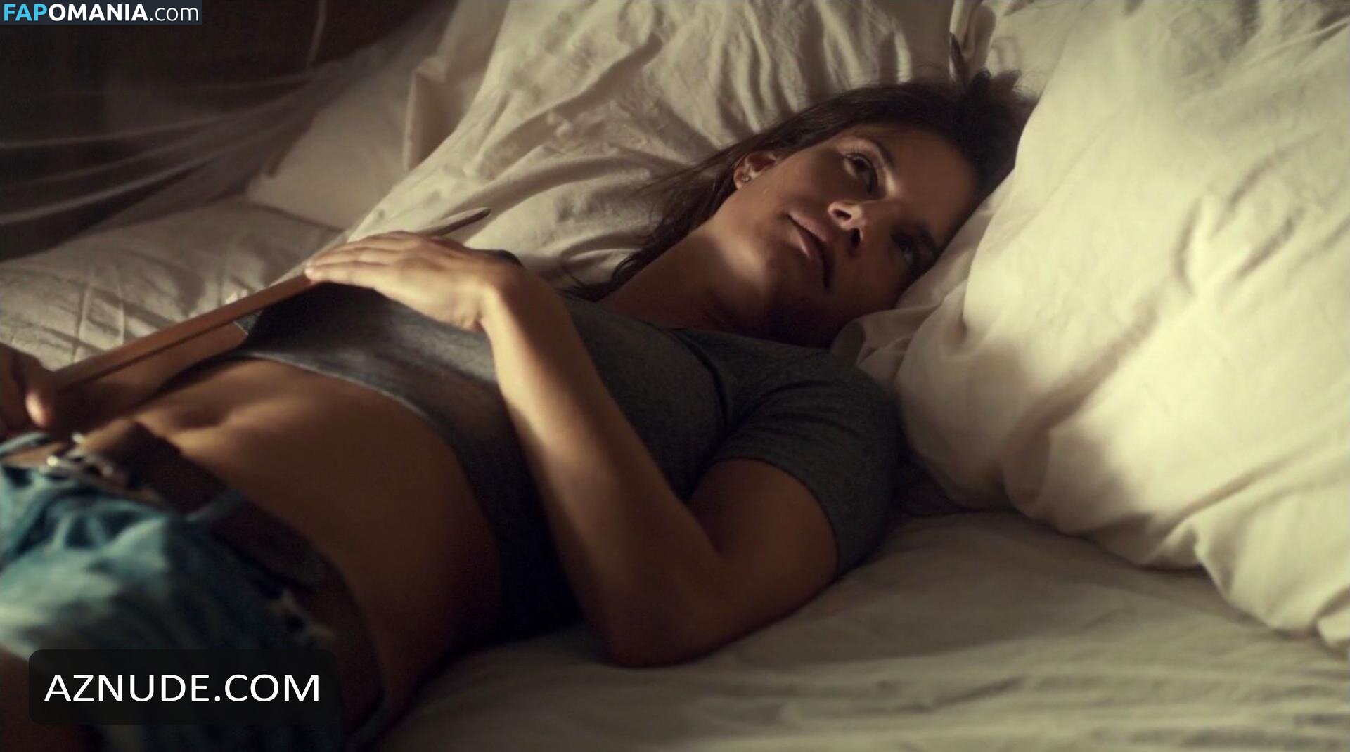 Melissa Peregrym Nago OnlyFans  Przeciekłe zdjęcie #9