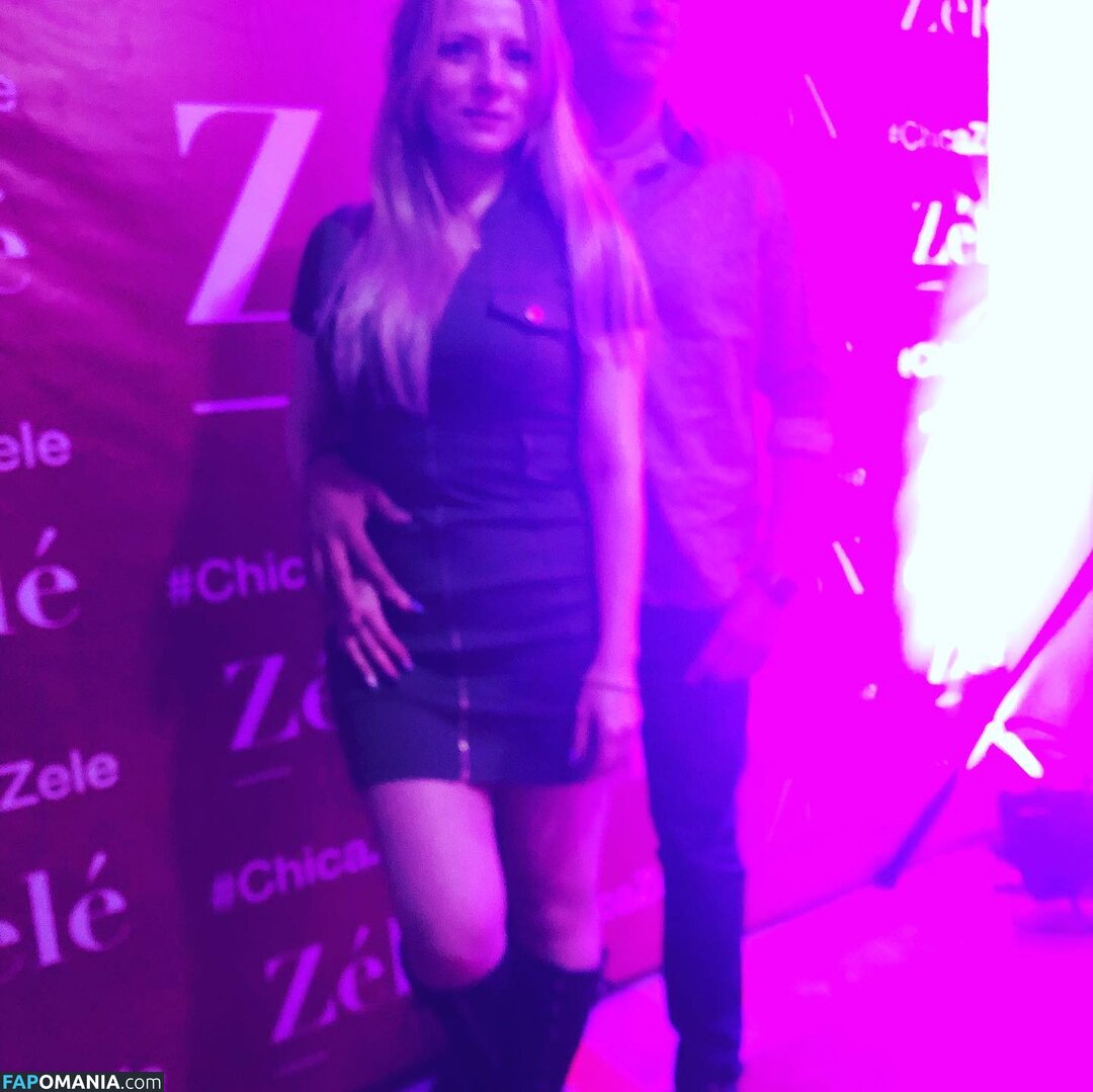 Mercedes Regina / mercedesreginaofi Nago OnlyFans  Przeciekłe zdjęcie #9