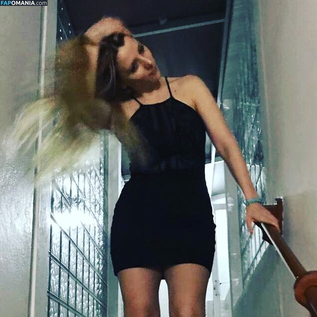 Mercedes Regina / mercedesreginaofi Nago OnlyFans  Przeciekłe zdjęcie #10
