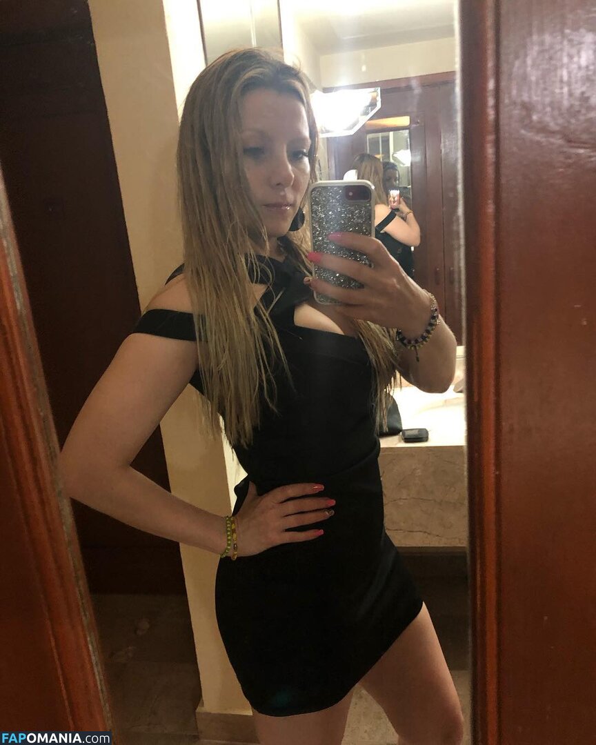 Mercedes Regina / mercedesreginaofi Nago OnlyFans  Przeciekłe zdjęcie #17