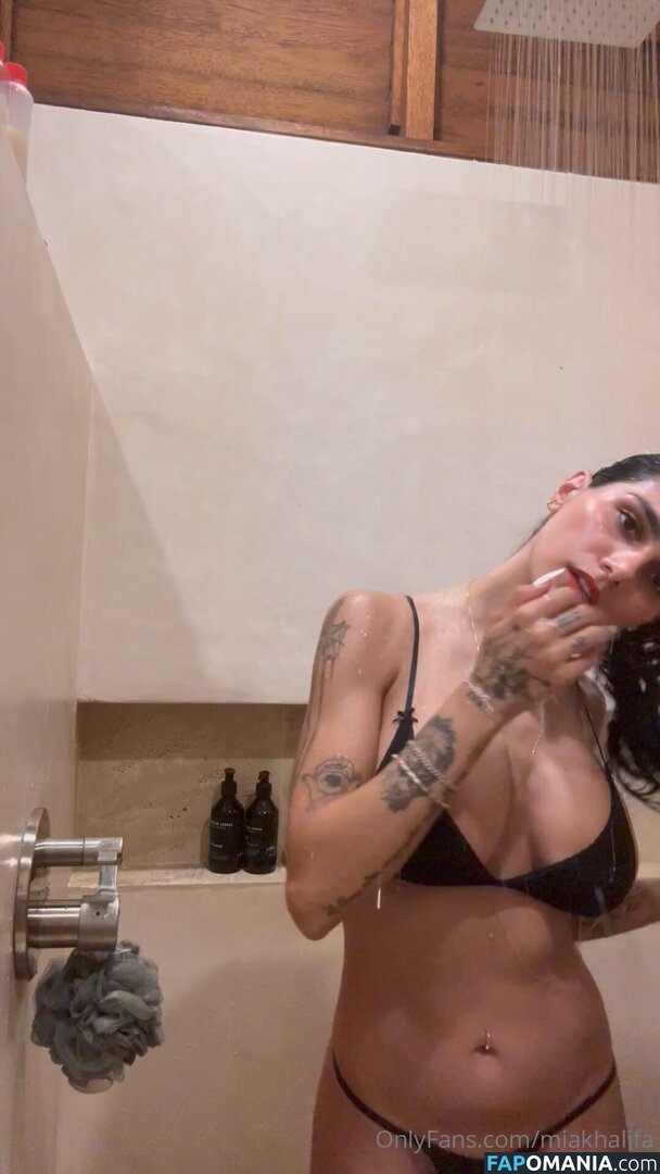 Mia Khalifa / https: / miakhalifa Nago OnlyFans  Przeciekłe zdjęcie #121
