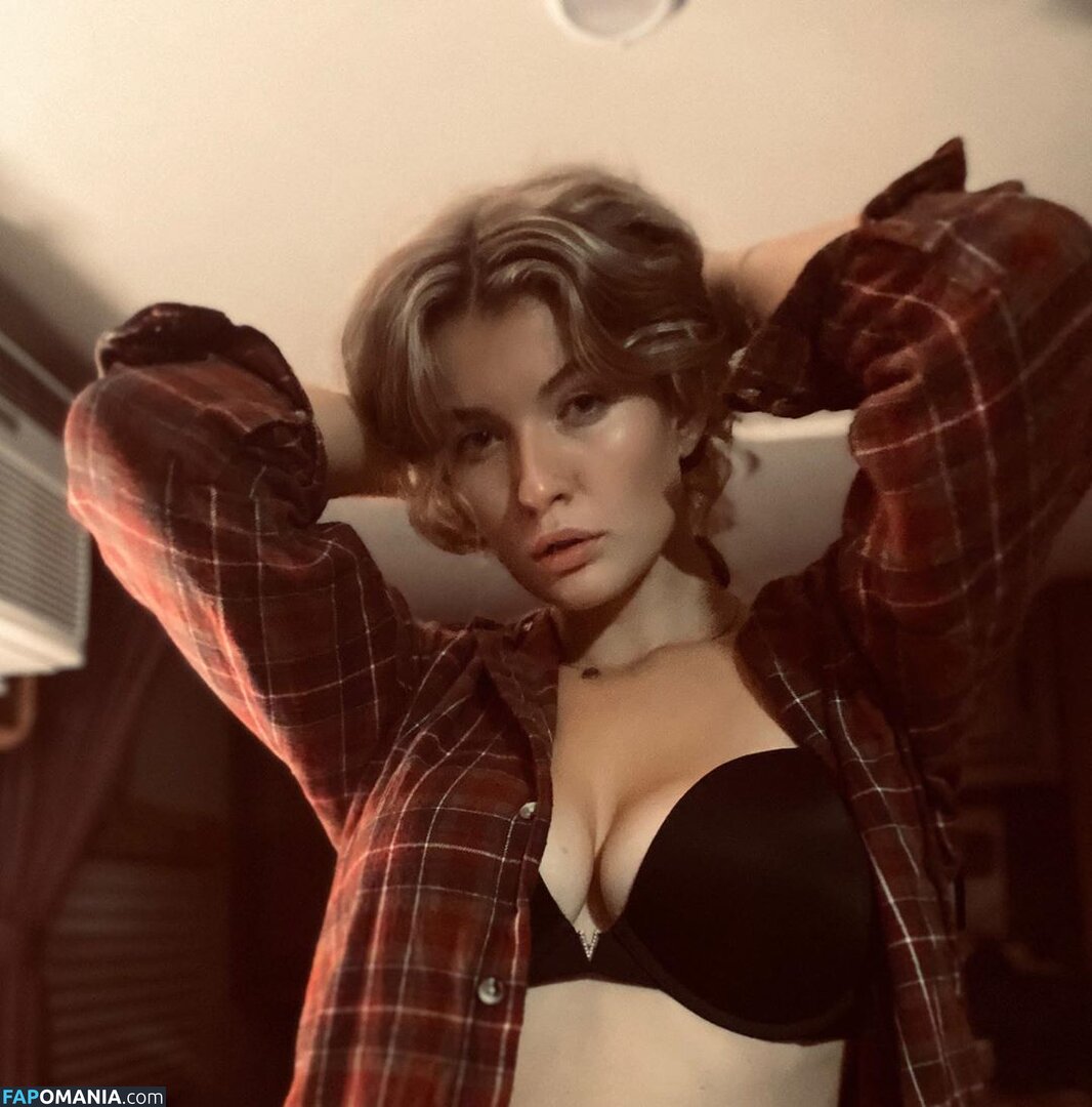 MelanoOffical / Mia Melano / https: / mia_melano / officialmiamelano Nago OnlyFans  Przeciekłe zdjęcie #254