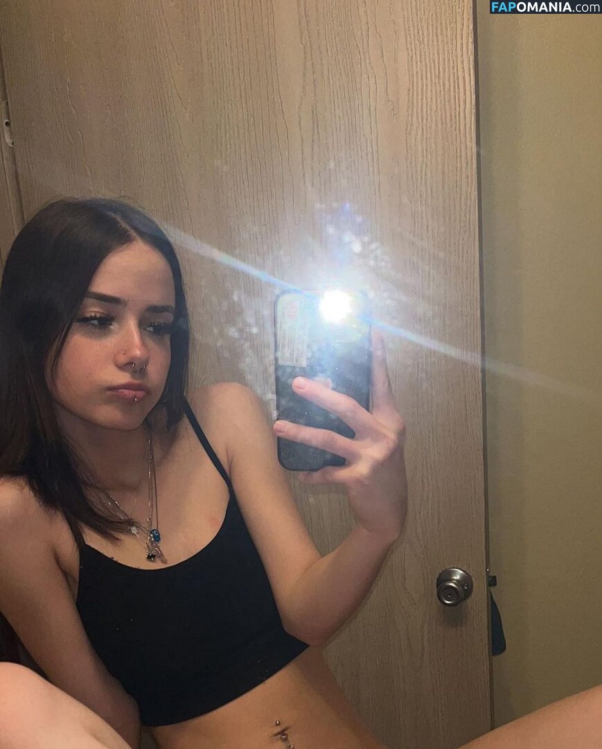 Http: / MiaaSsancheezz / mia.sanchez1 Nago OnlyFans  Przeciekłe zdjęcie #1