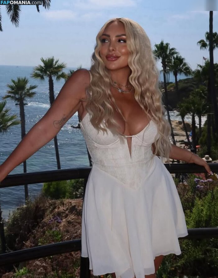 Michelle Daniaux Nago OnlyFans  Przeciekłe zdjęcie #3