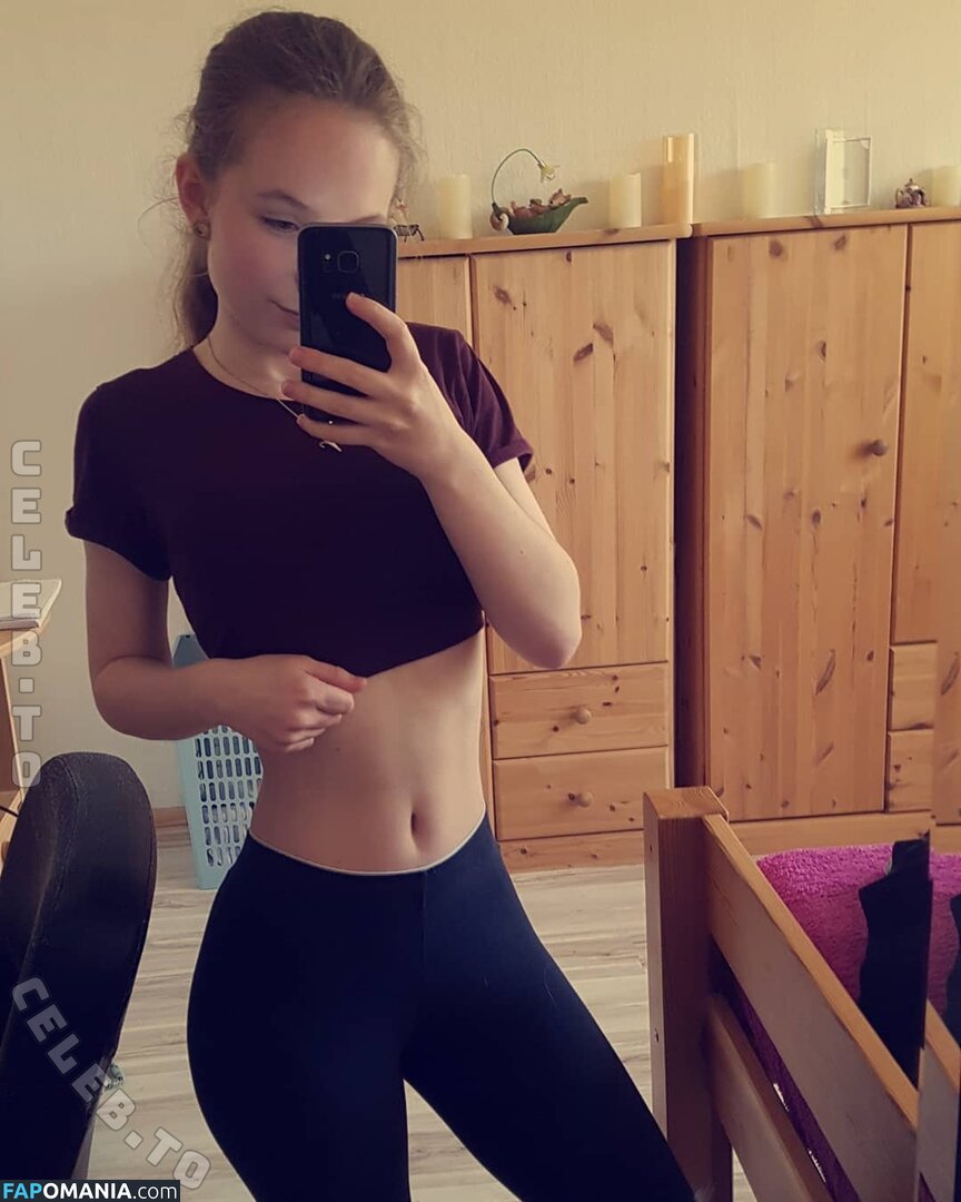 Michelle Hansen / u218470855 Nago OnlyFans  Przeciekłe zdjęcie #8