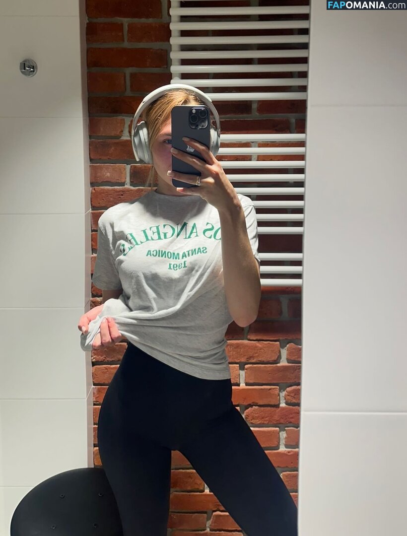 Mihalina Novakovskaya / mihalina_novakovskaya Nago OnlyFans  Przeciekłe zdjęcie #1