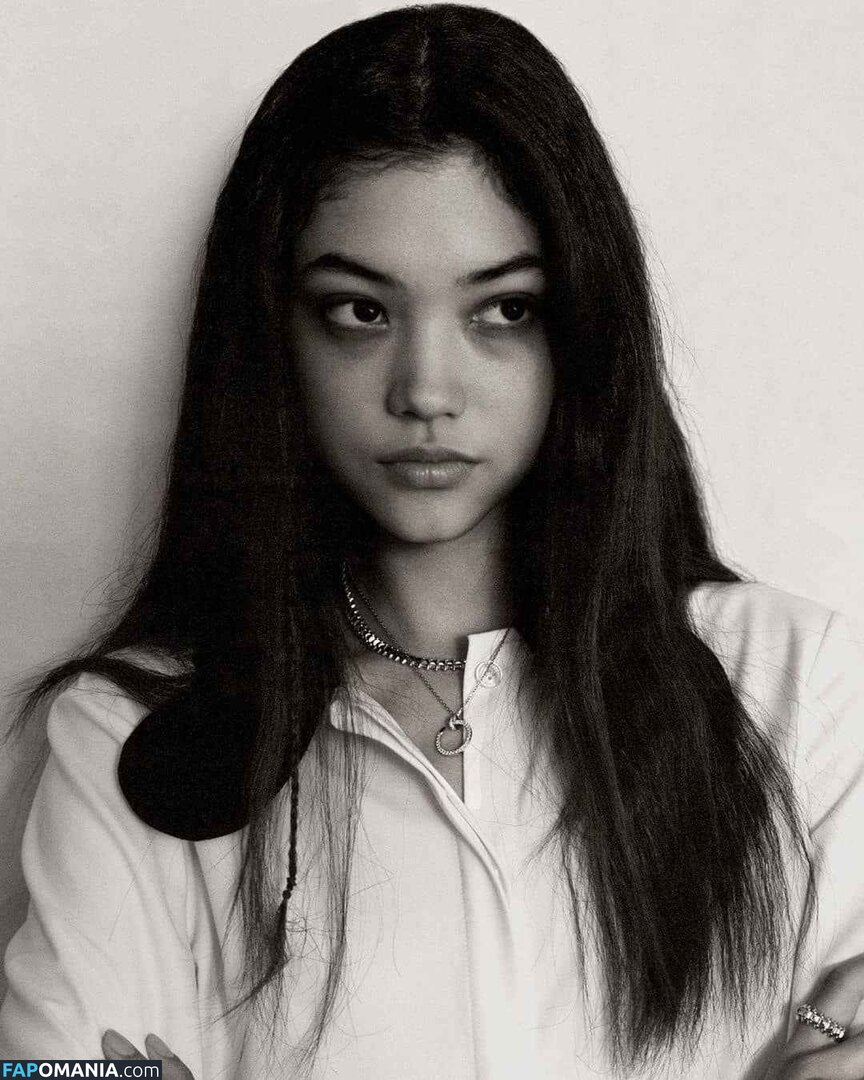 Mika Schneider / mikaschndr Nago OnlyFans  Przeciekłe zdjęcie #5