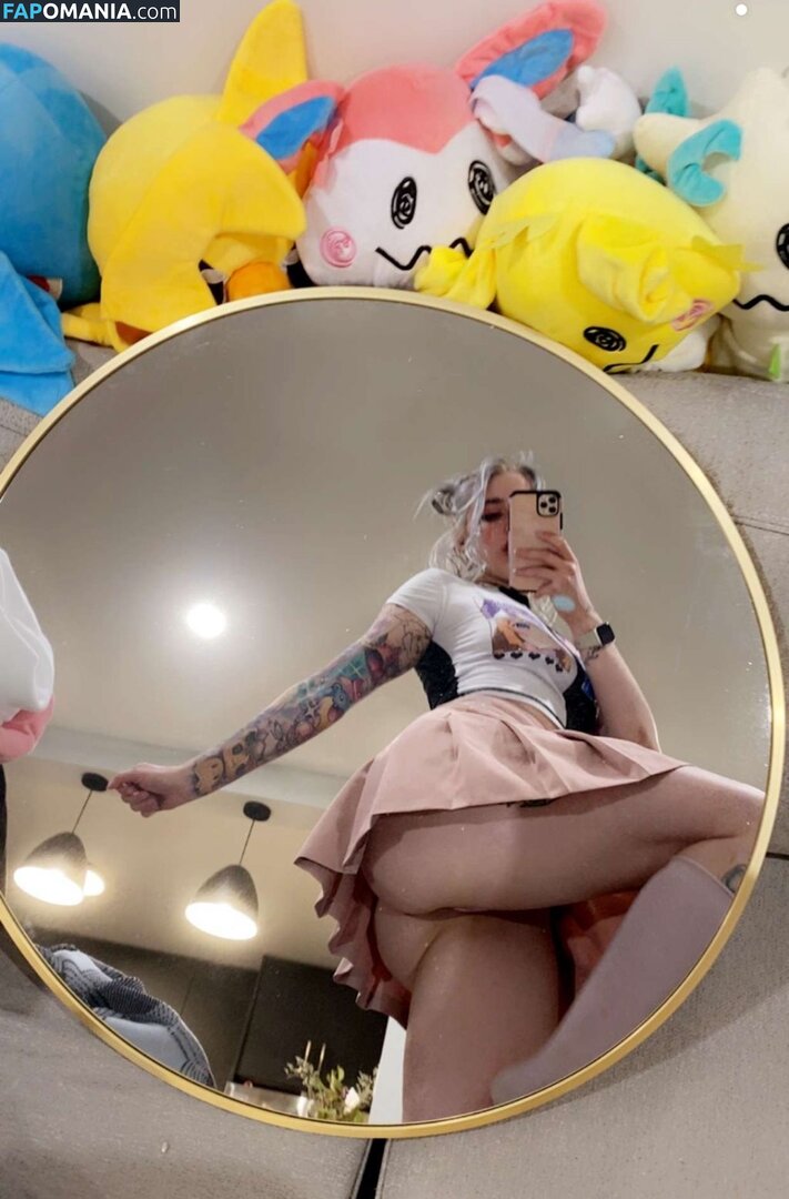 Mikaya / mikachukaylaroo Nago OnlyFans  Przeciekłe zdjęcie #7