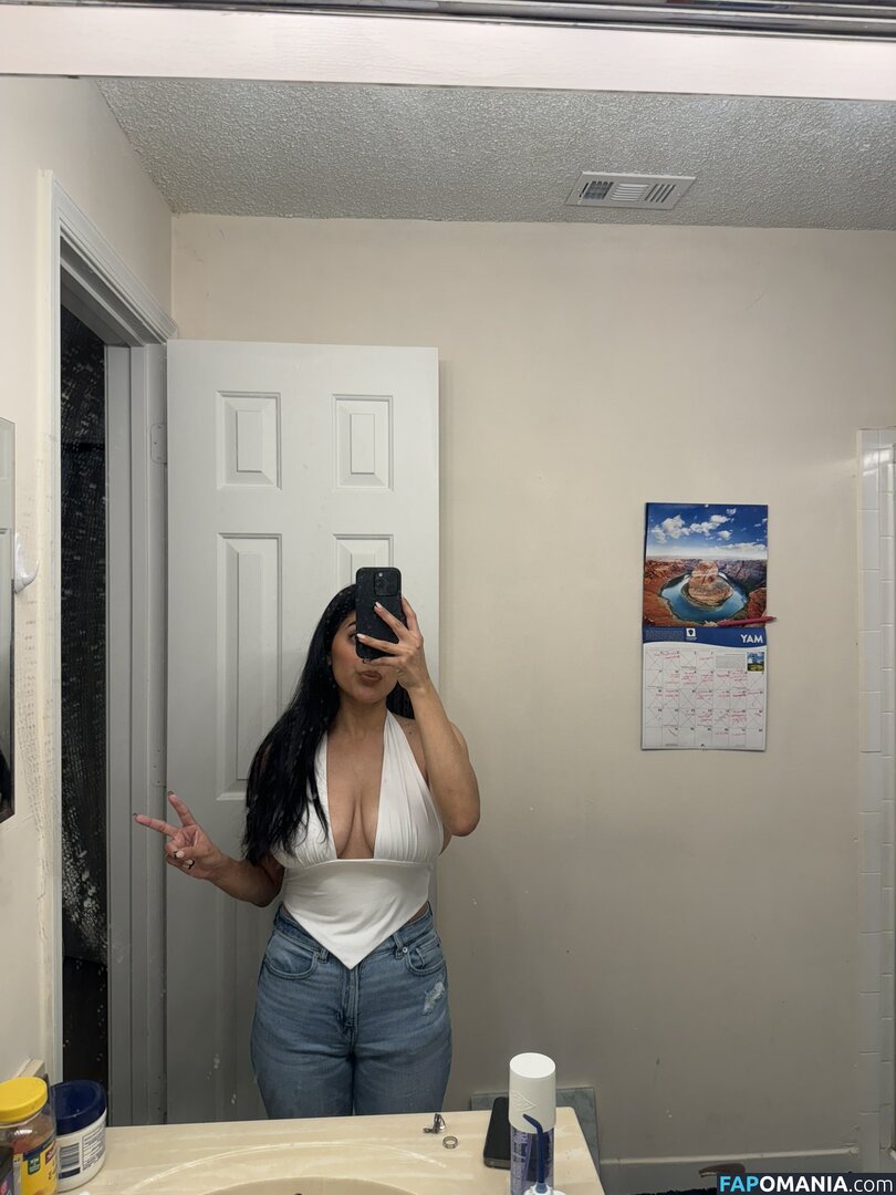 Mikasavader / https: Nago OnlyFans  Przeciekłe zdjęcie #18